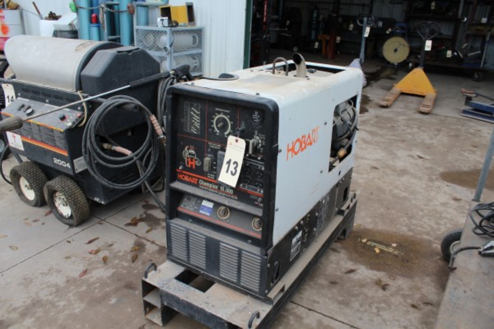 Hobart Gas Powered Welder/Generator, 10,000 Watt Generator, 230 Amp DC/CC Welder, S/N LH320112Y