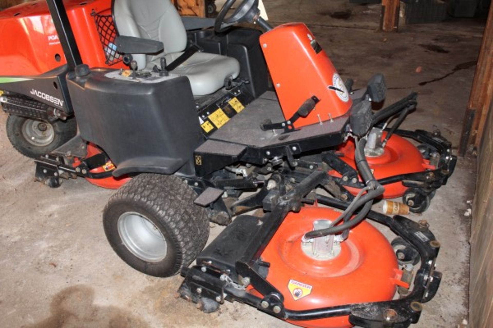 Jacobsen 67.5" Mower, M# AR-3, S/N EK000515, no hours - Image 3 of 7