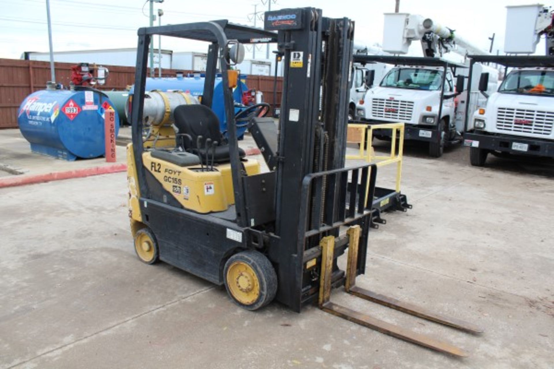 Daewoo 2,550 lb. Fork Lift, M# GC-155-2, S/N D!-00330, 1,201 hours - Image 3 of 4