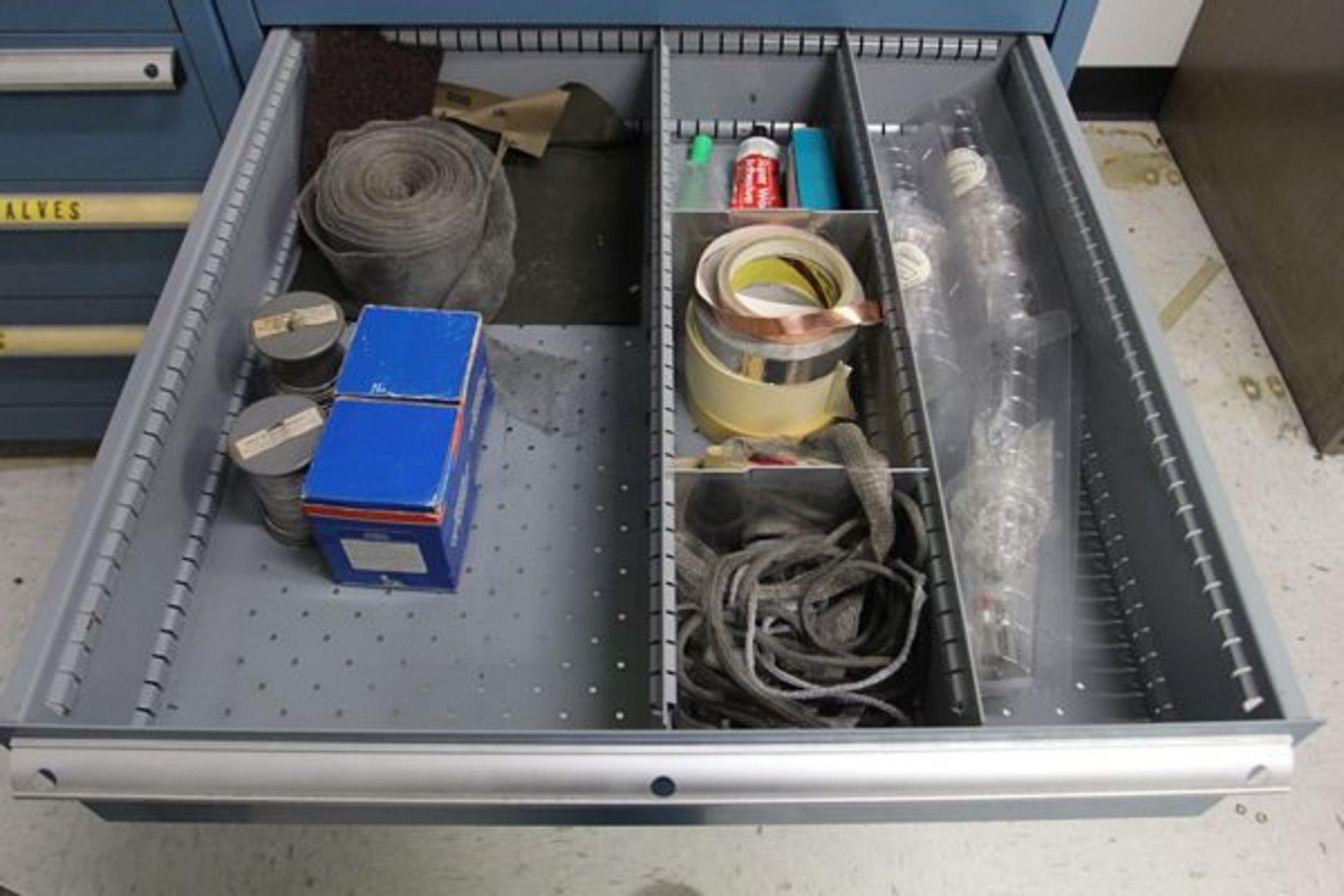 LISTA Ball Bearing Cabinet w/ Contents Including Large Assortment of Radio Frequency Parts - Image 7 of 9