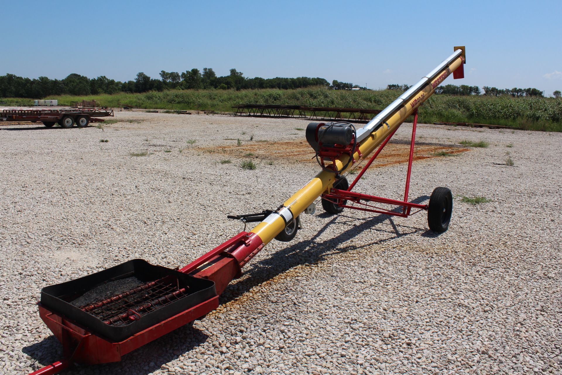 Westfield Model WR80.26 Portable Grain Elevator, S/N 238091, 5-Hp 230/460 1 Ph Electric Drive - Image 3 of 3