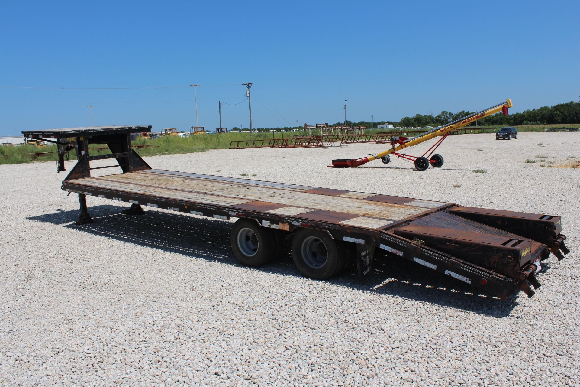 Big Tex Model 25GN-26+5 Tandem Axle Dually Gooseneck Trailer, VIN: 16VGX262082693560, (2008), 25,900 - Image 4 of 4