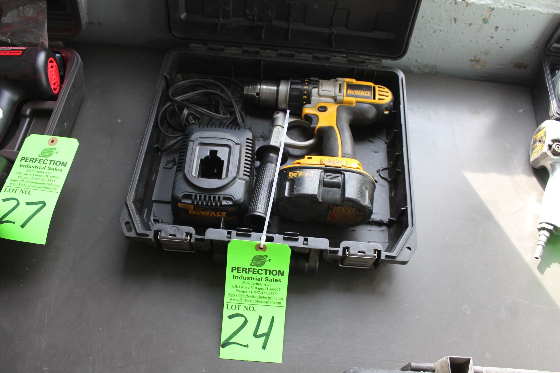 DeWalt 18 Volt 1/2" Cordless Drill Driver / Hammer Drill w/ Battery, Charger, & Case - Image 2 of 2