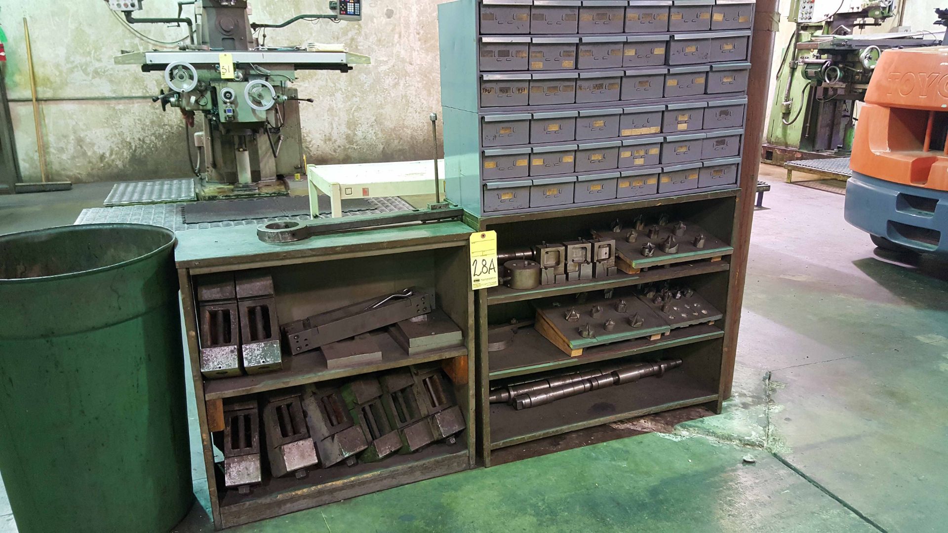 LOT OF TOOLING AND PIGEON HOLE CABINETS