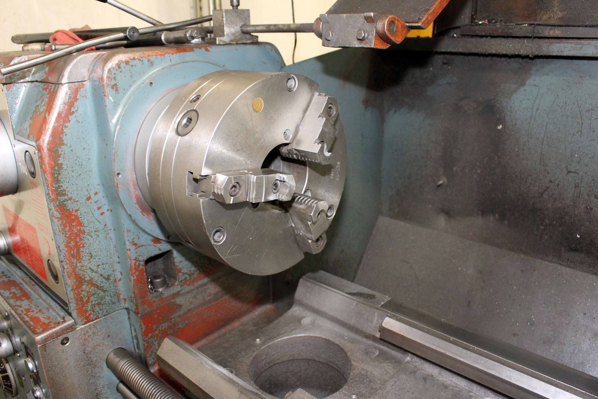 GAP BED ENGINE LATHE, KINGSTON (CHIN HUNG) 22" X 90" MDL. HD2290, new 2005, 4.15" spdl. hole, - Image 3 of 4