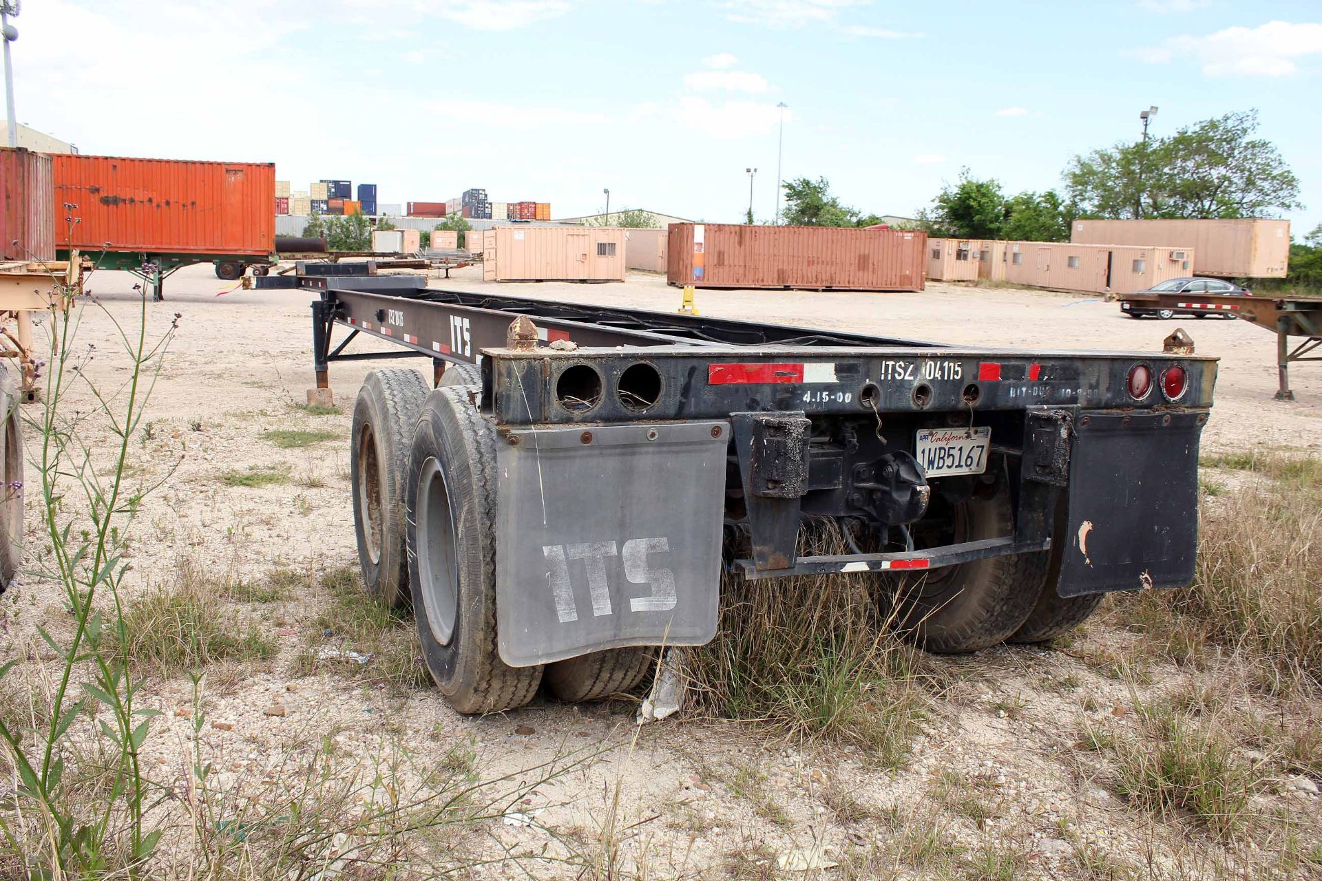 CHASSIS TRAILER, THEURER INC. 40' MDL. 220-CC-40-GN, 71,444 lb. G.V.W.R., tandem axle, CA Lic. No. - Image 4 of 4