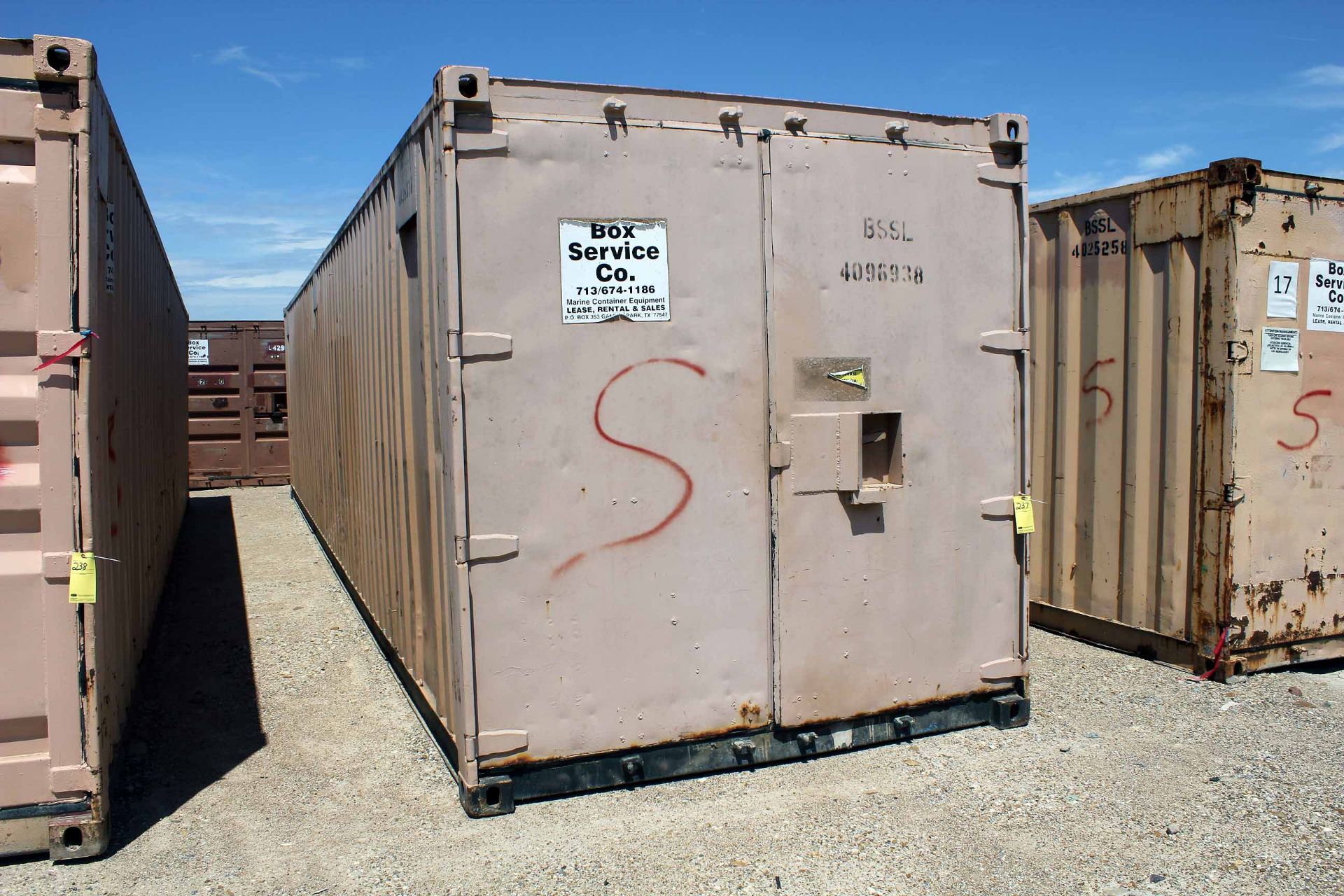 STEEL STORAGE CONTAINER, 40'L. x 96"W. x 8' ht., dbl. swing-out front doors (Unit BSSL4096938) - Image 2 of 4