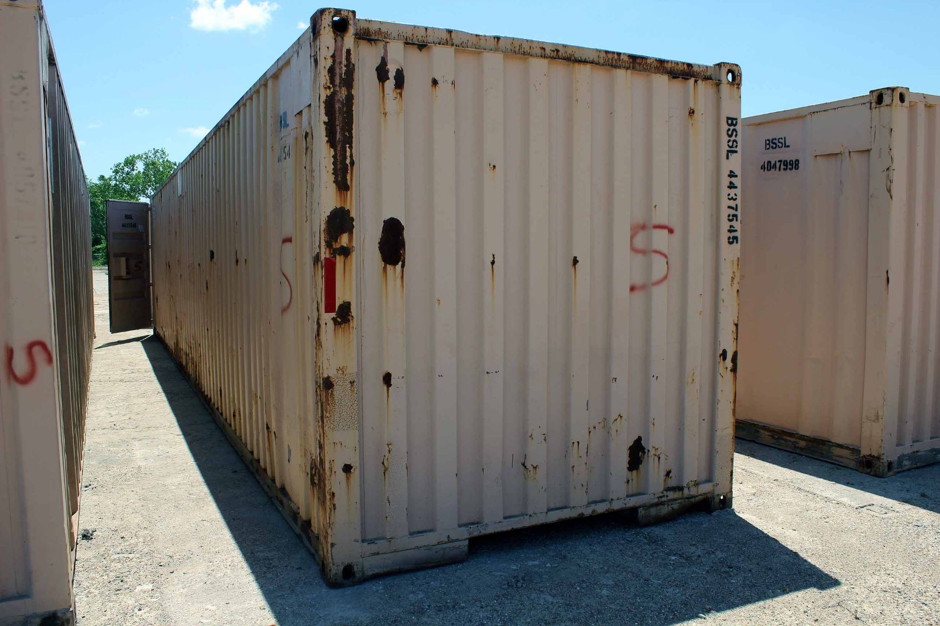 STEEL STORAGE CONTAINER, 40'L. x 96"W. x 8' ht., dbl. swing-out front doors (Unit BSSL4437545) - Image 4 of 4