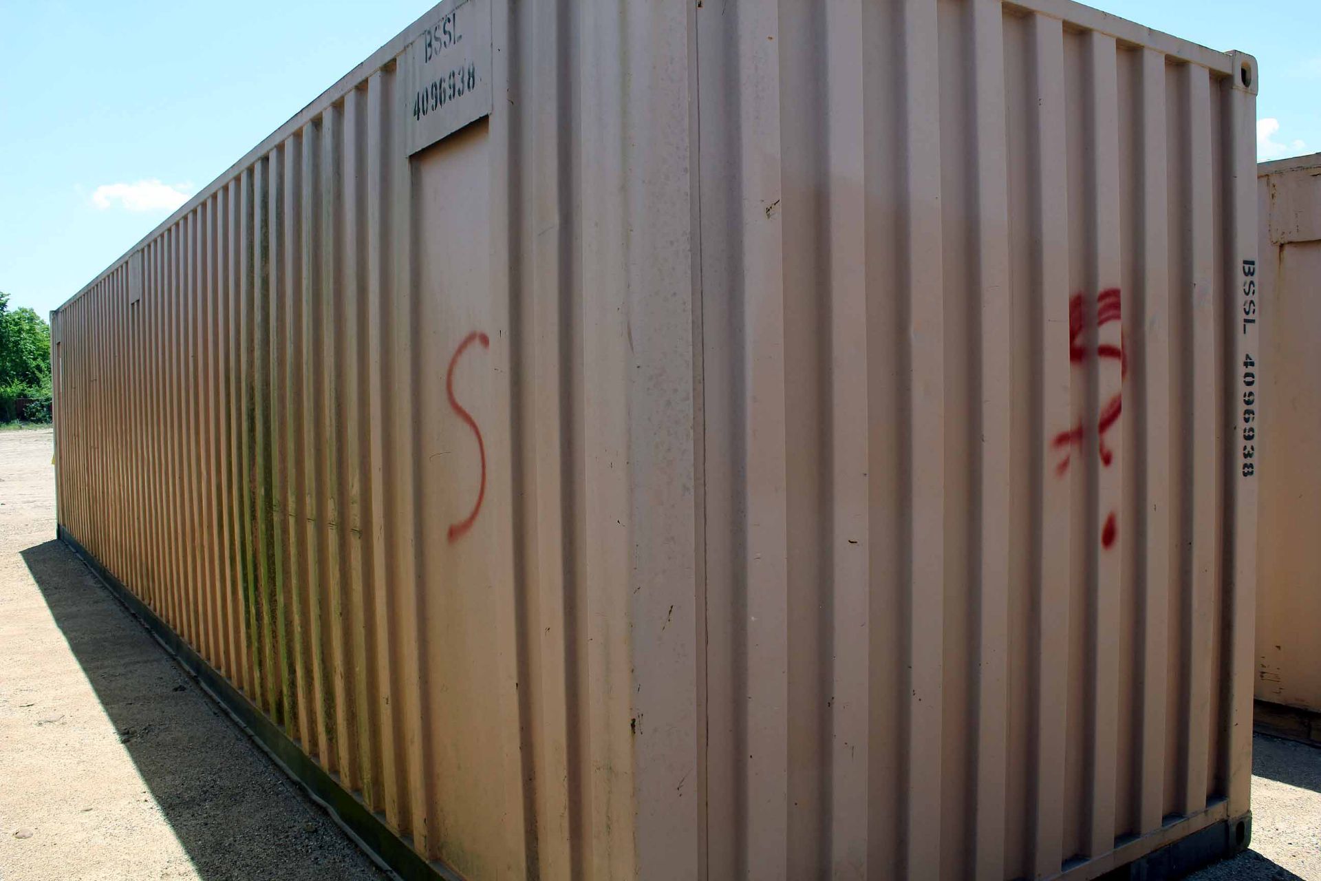 STEEL STORAGE CONTAINER, 40'L. x 96"W. x 8' ht., dbl. swing-out front doors (Unit BSSL4096938) - Image 4 of 4