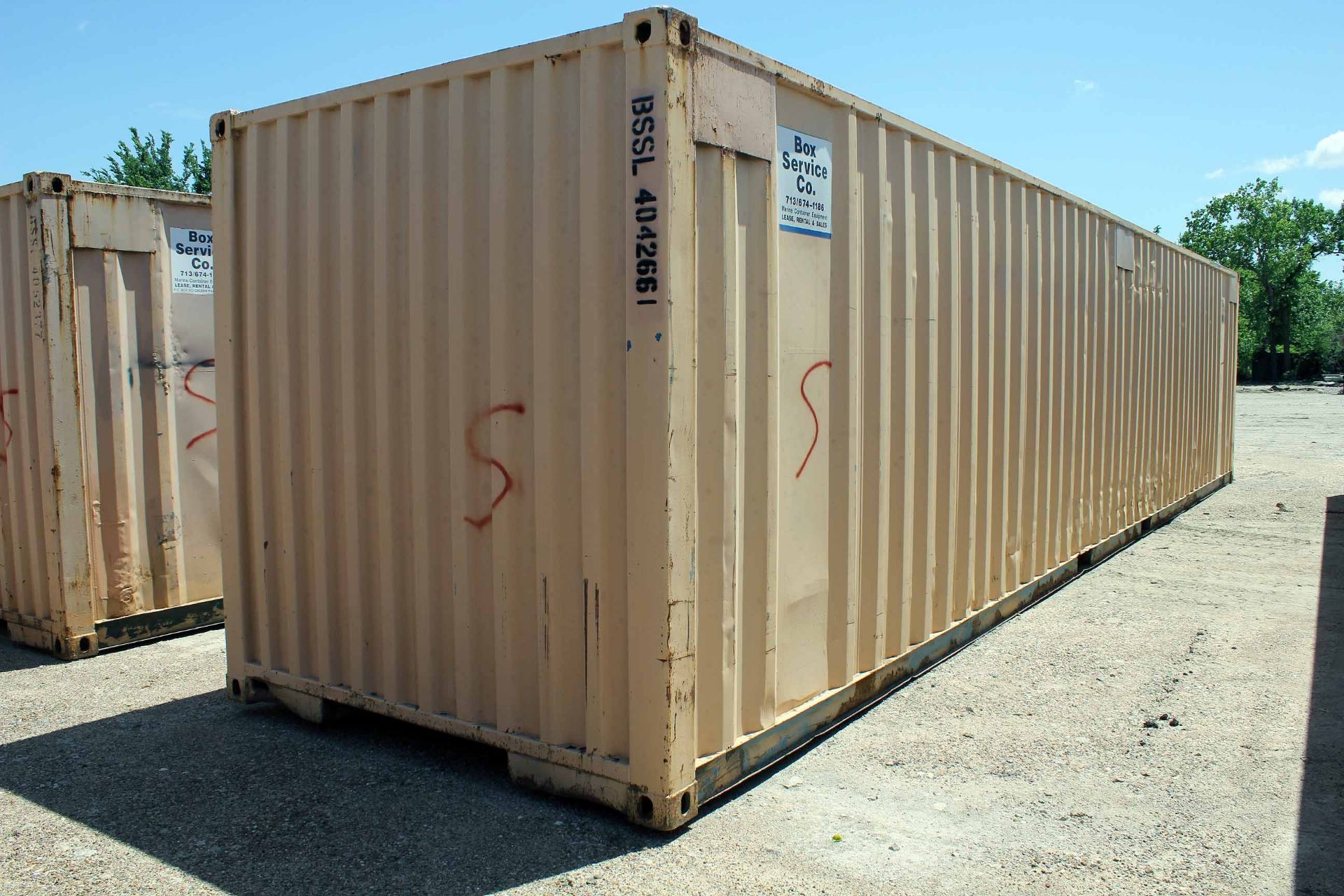 STEEL STORAGE CONTAINER, 40'L. x 96"W. x 8' ht., dbl. swing-out front doors (Unit BSSL4042661) - Image 4 of 4