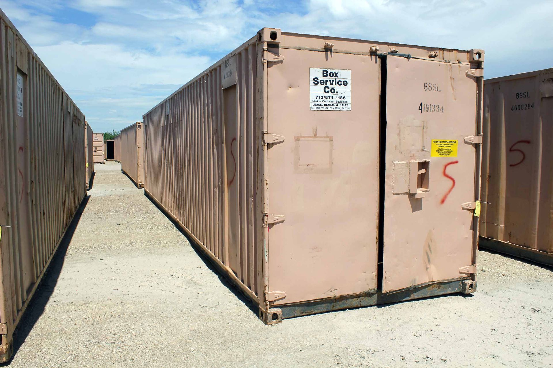 STEEL STORAGE CONTAINER, 40'L. x 96"W. x 8' ht., dbl. swing-out front doors (Unit BSSL4191334) - Image 2 of 4