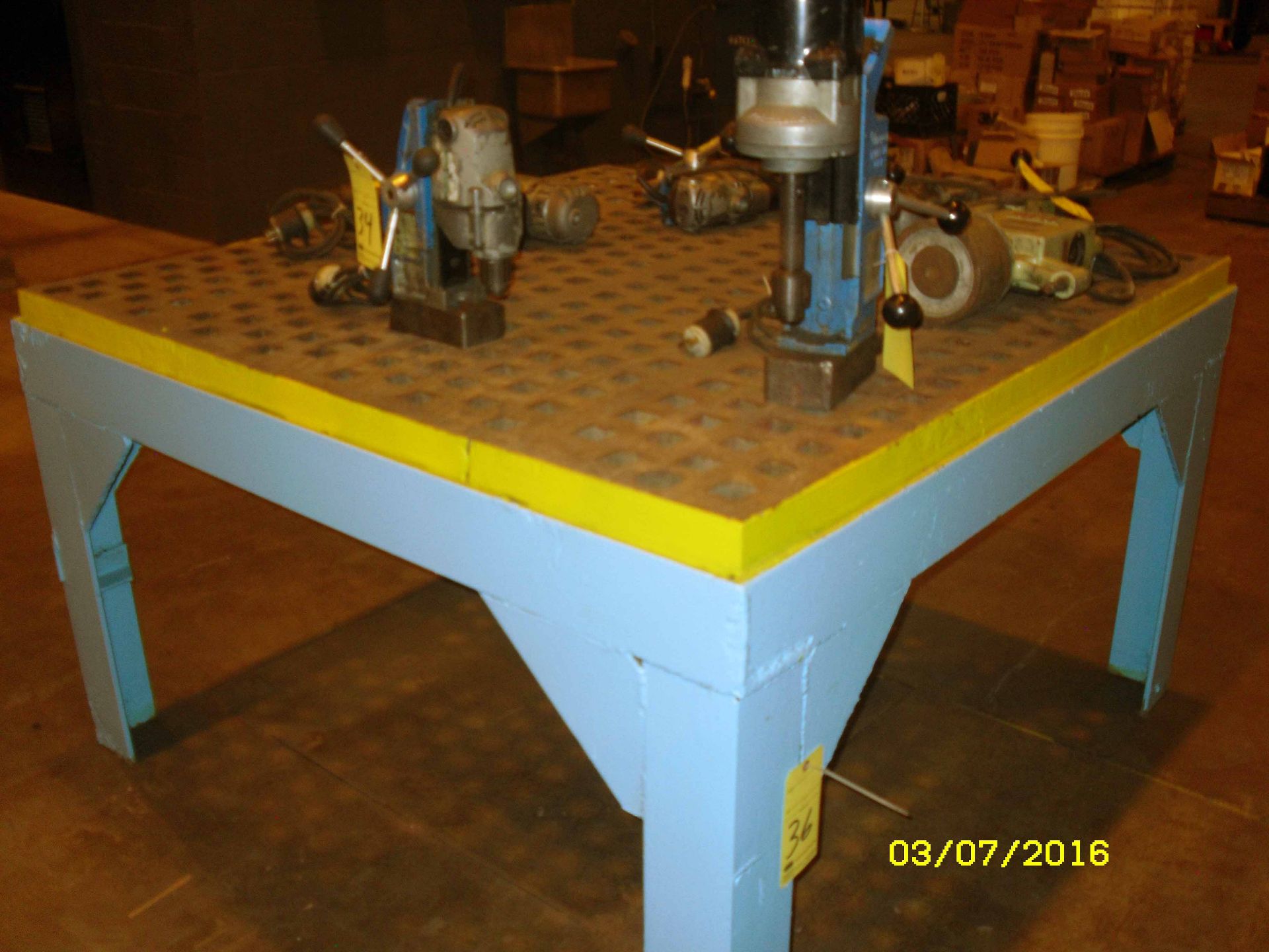 WELDING TABLE, ACORN 5' X 5'