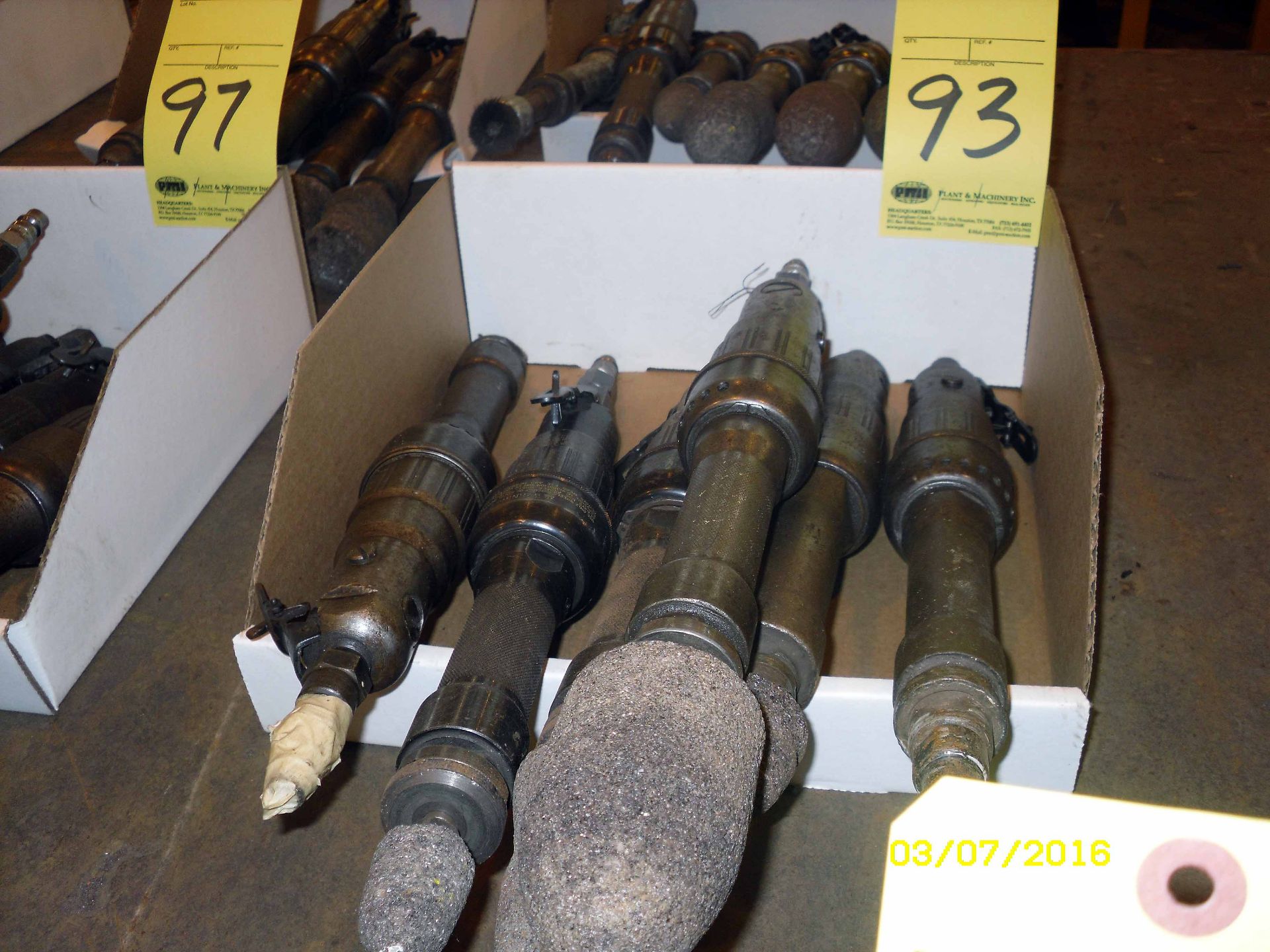LOT OF PNEUMATIC STRAIGHT SHAFT GRINDERS, CELCO (approx. 6)
