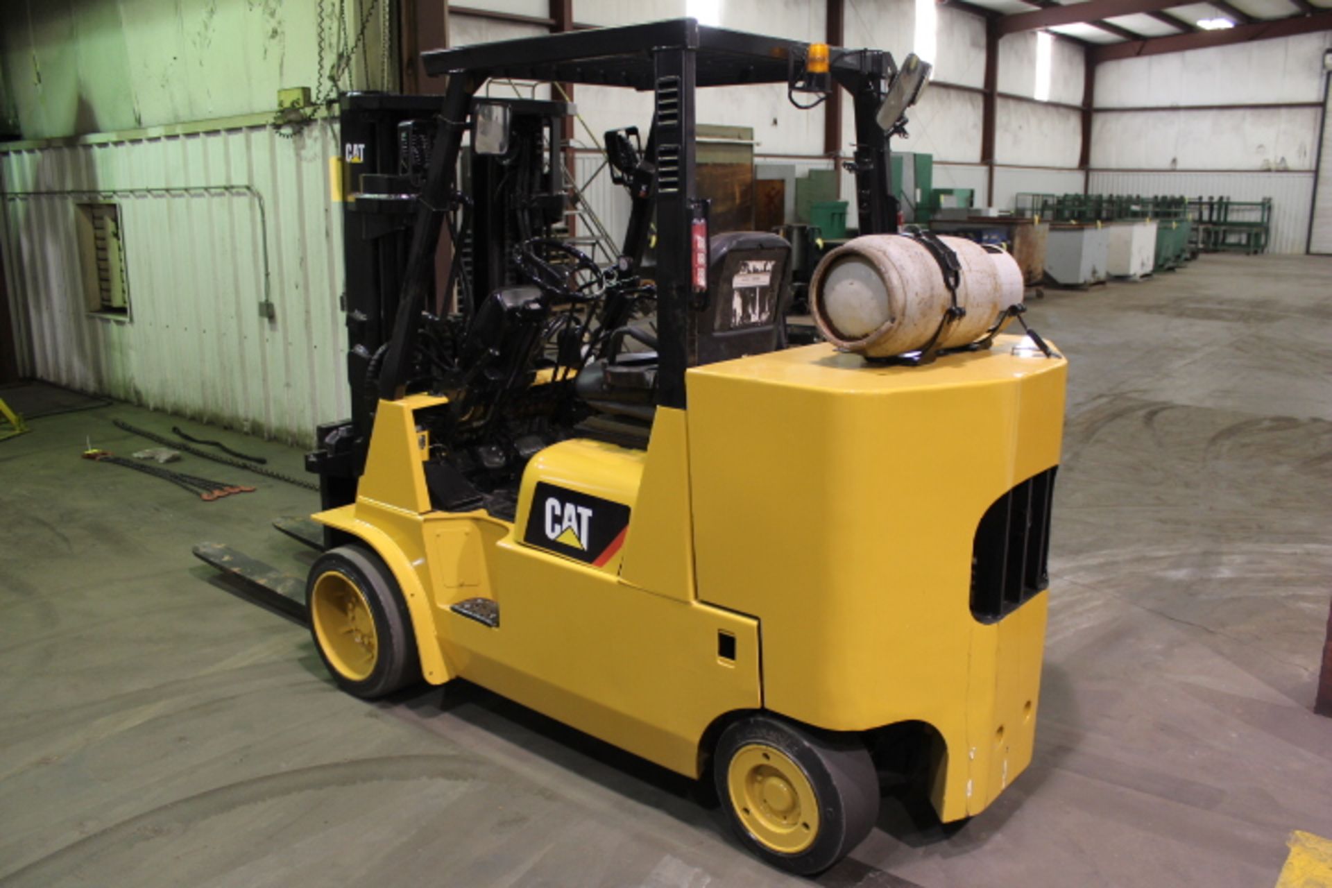 FORKLIFT, CATERPILLAR 12,000 LB. CAP. MDL. GC55K, new 2009, LPG, 78" triple stage mast, 144" lift - Image 3 of 9