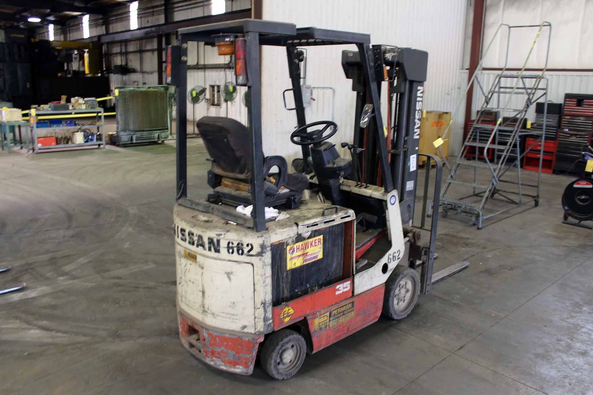 ELECTRIC FORKLIFT, NISSAN 2,500 LB. CAP. MDL. CWP01L18E, 188" lift ht., side shift, S/N CWP01- - Image 3 of 5