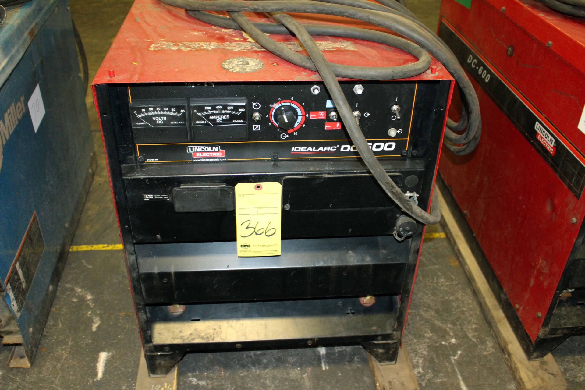 WELDING MACHINE, LINCOLN MDL. IDEAL ARC DC-600, 600 amps., 40 v. @100% duty cycle, S/N 4112C408144
