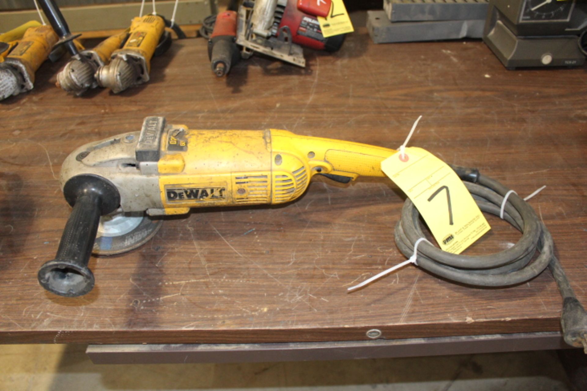 ANGLE GRINDER, DEWALT 9"