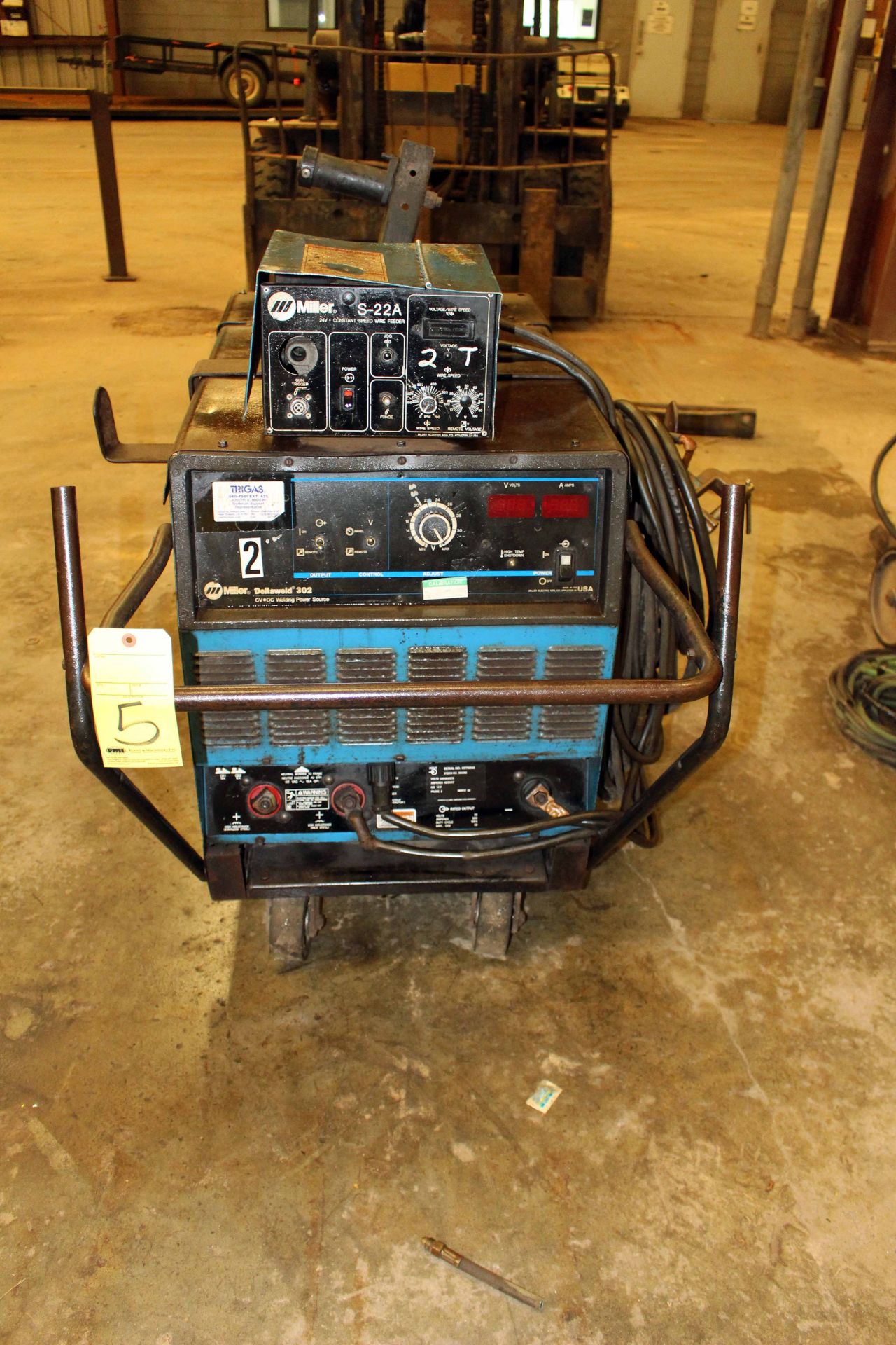 MIG WELDER, MILLER DELTAWELD MDL. 302, 300 amps @ 32 v., 100% duty cycle, Mdl. 22A wire feeder, S/