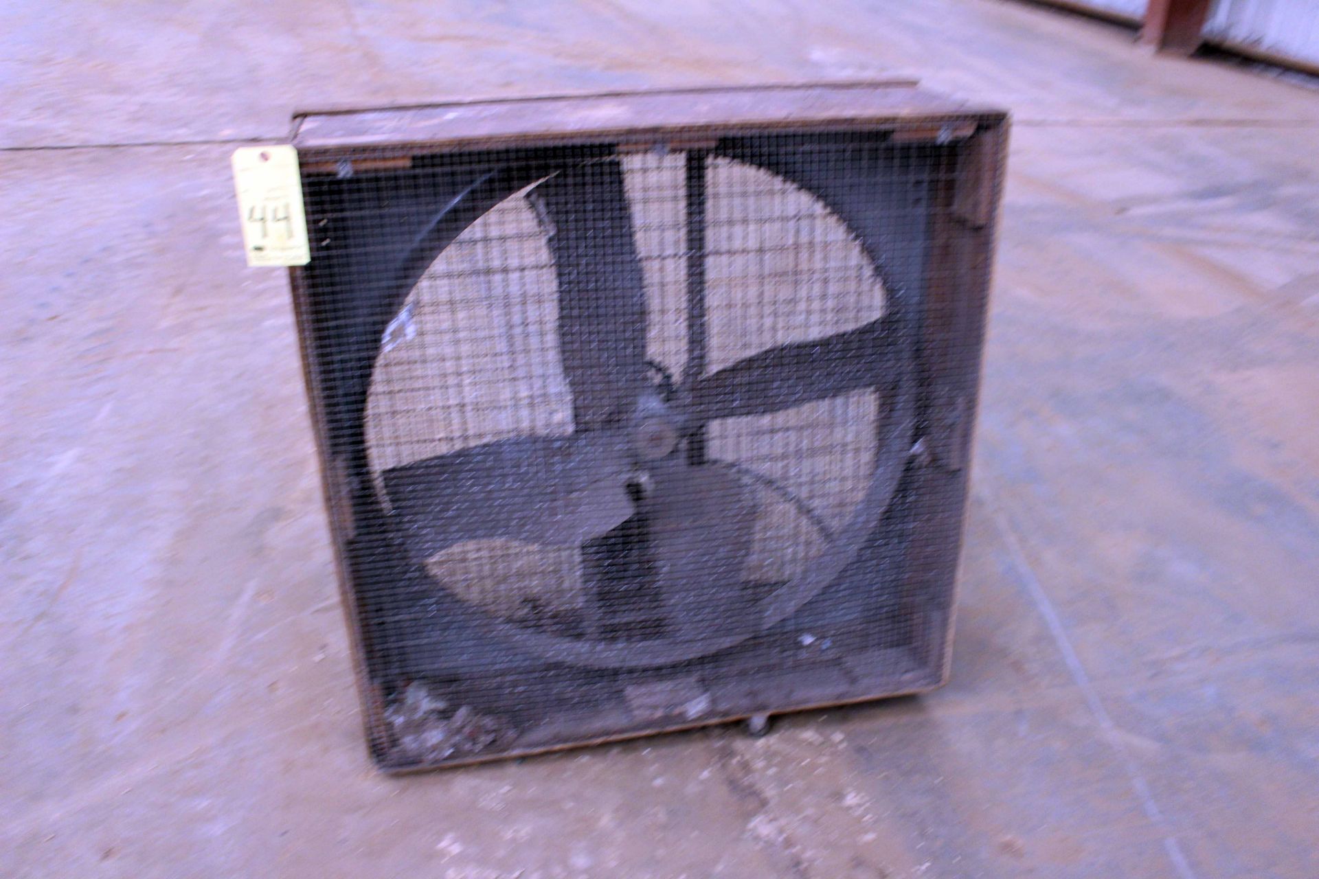 BOX FAN, 36"