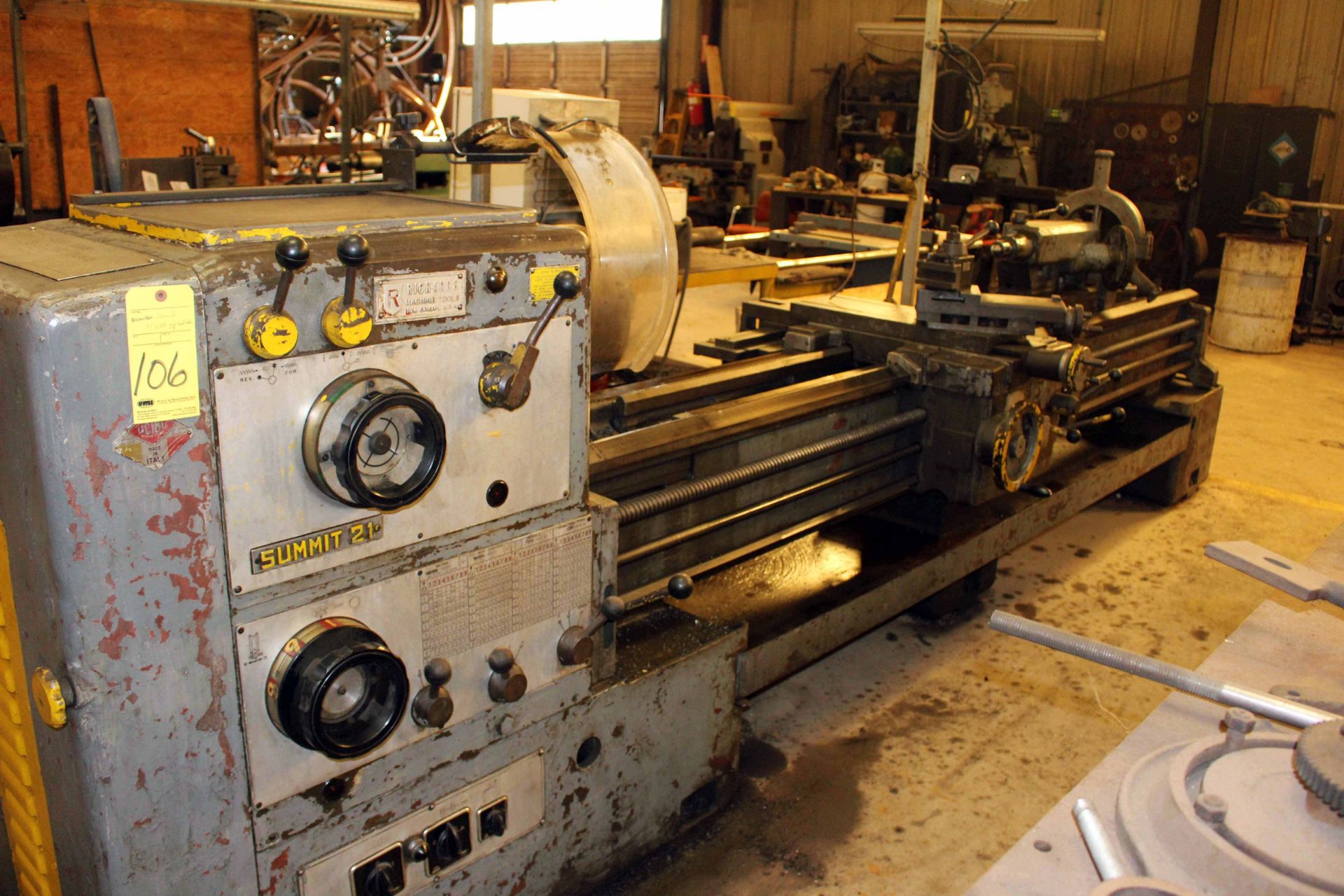 ENGINE LATHE, SUMMIT 21" X 120", 3.15" spdl. hole, spds: 15-1500 RPM, inch/metric thdng., taper