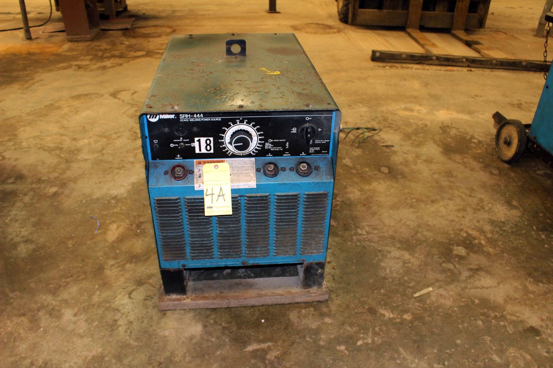 WELDING MACHINE, MILLER MDL. SRH444 DC, 400 amps @ 36 v., 100% duty cycle, S/N KJ062657