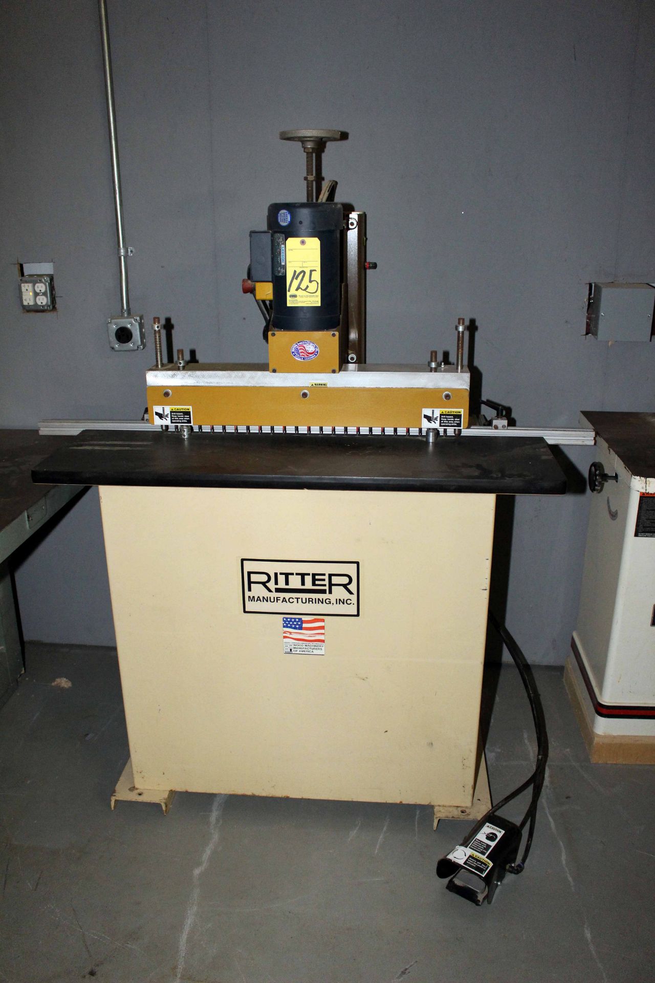 MULTI-SPINDLE VERTICAL BORING MACHINE, RITTER MFG. MDL. R19F3 23-SPINDLE, new 2001, foot pedal