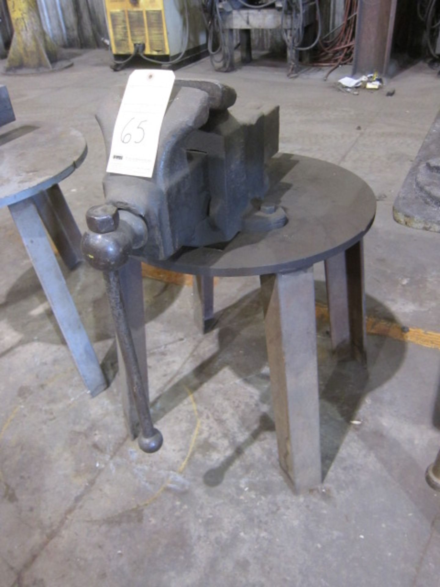 VISE, 7", w/stand