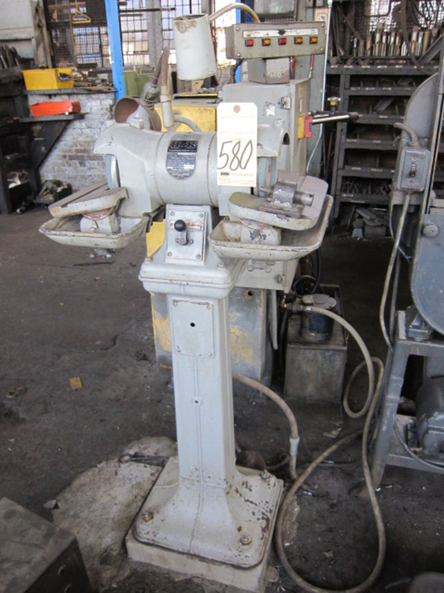 CARBIDE TOOL GRINDER, DELTA