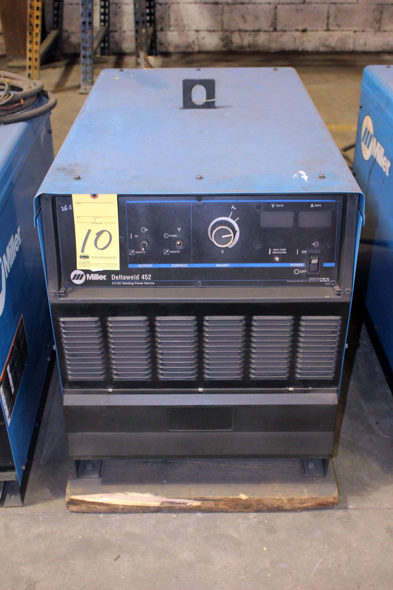 MIG WELDER, MILLER DELTAWELD MDL. 452, 450 amps @ 38 v., 100% duty cycle, S/N LH300261C