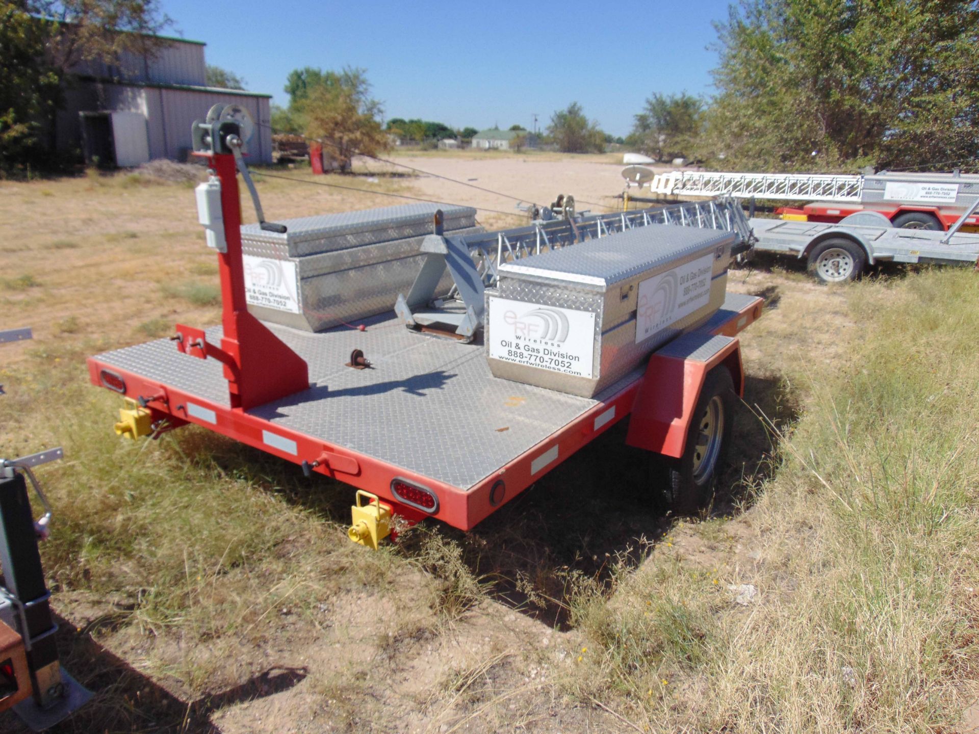 MOBILE BROADBAND TOWER TRAILER, AMERITRAIL MDL. FSI-512, new 2010, 50' 3-section tower, hand - Image 4 of 6