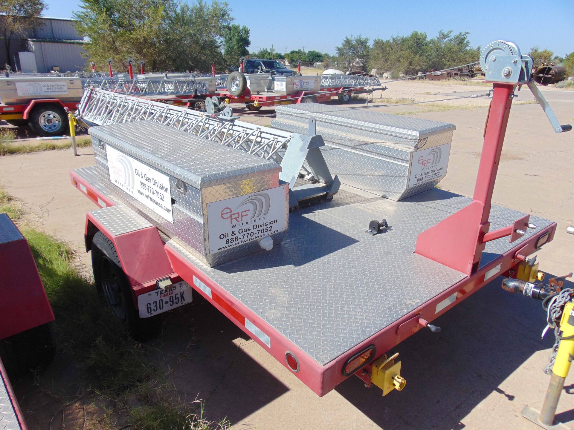 MOBILE BROADBAND TOWER TRAILER, AMERITRAIL MDL. FSI-512, new 2012, 50' 3-section tower, hand - Image 4 of 6