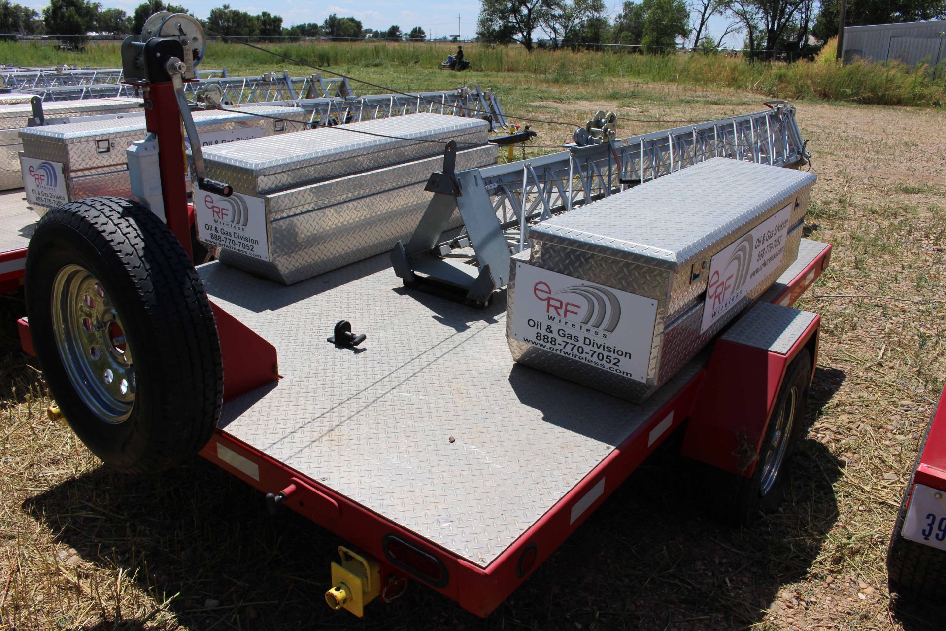 MOBILE BROADBAND TOWER TRAILER, AMERITRAIL MDL. FSI-512, new 2010, 50' 3-section tower, hand - Image 2 of 6