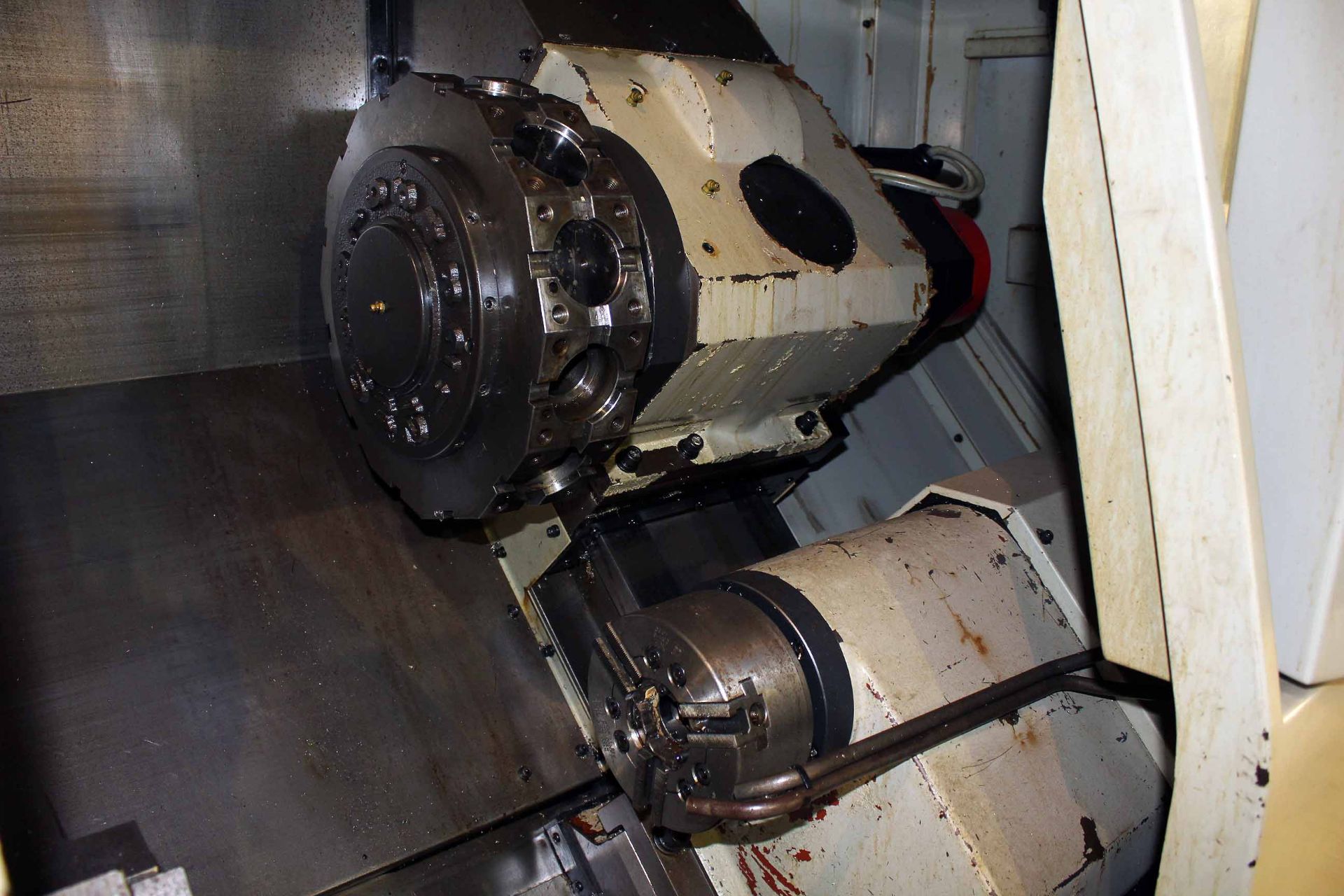 CNC LATHE, HWACHEON MDL. HI-TECH-220, new 2004, Fanuc 18T CNC control, 19.7" sw. over bed, 13.8" - Image 5 of 6