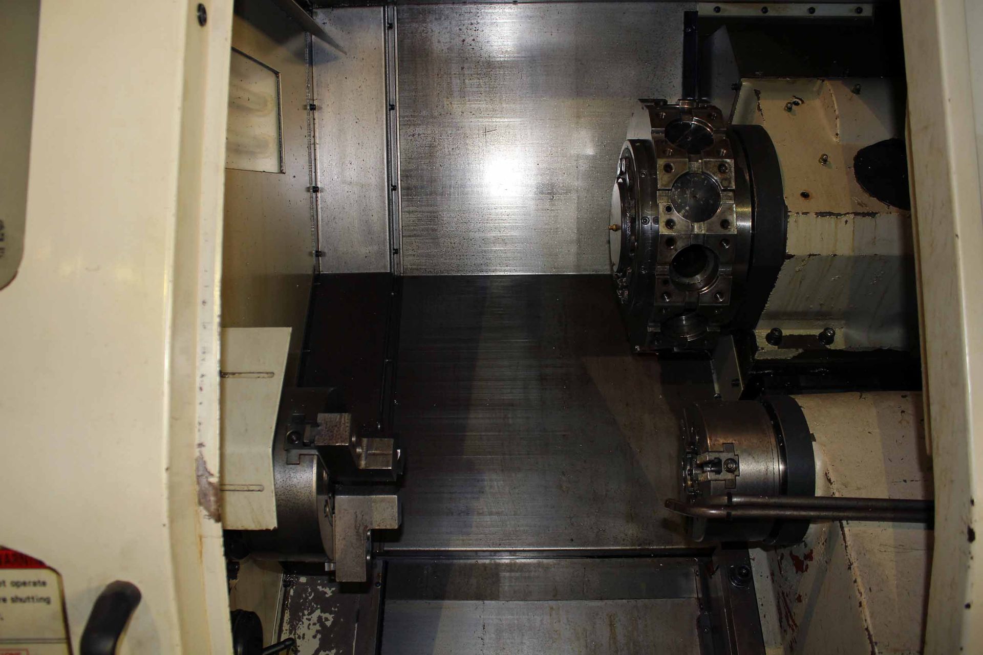 CNC LATHE, HWACHEON MDL. HI-TECH-220, new 2004, Fanuc 18T CNC control, 19.7" sw. over bed, 13.8" - Image 4 of 6