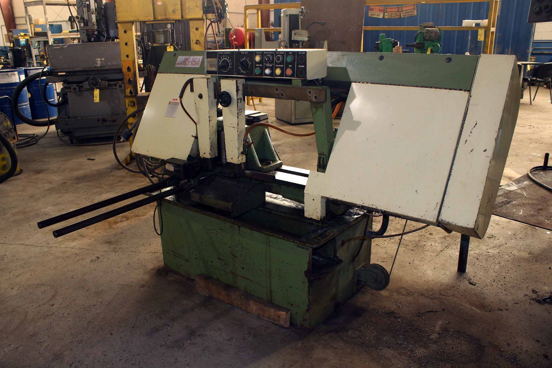 HORIZONTAL BANDSAW, YANG MDL. BS-15A, auto infeed, 47-250 FPM, 15" rd. max. cutting dia., pwr.