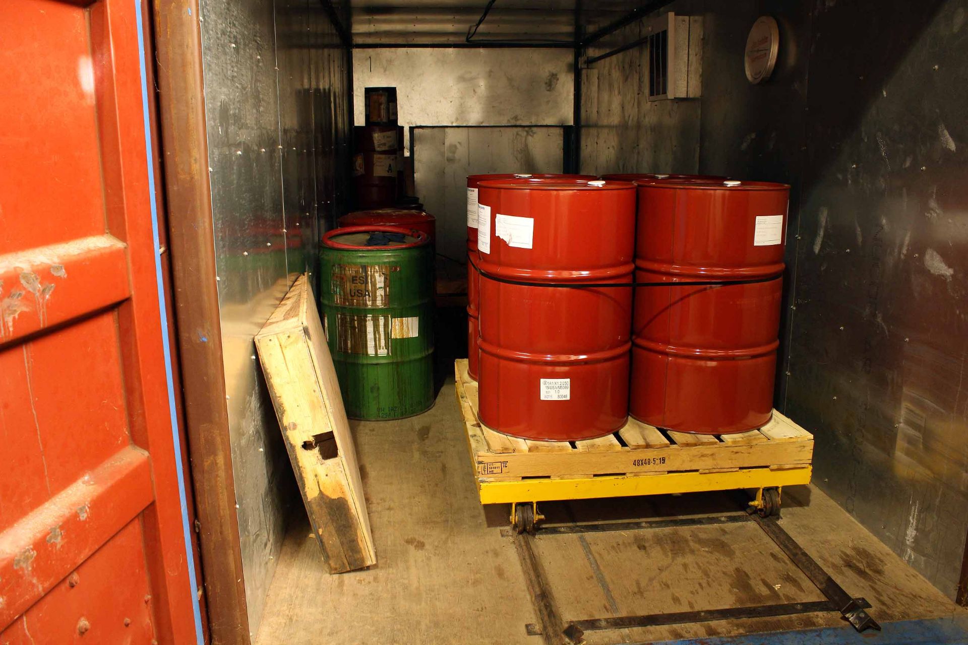 LOT OF CHEMICALS: Voracor CE108 Isocyanate (4), Voralux HE150 Isocyanate (2), etc. (in 55 gal. drums