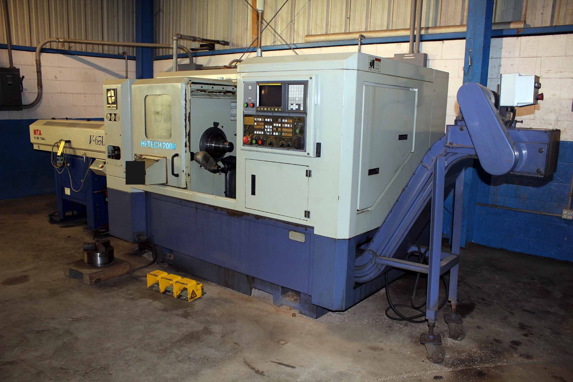 CNC LATHE, HWACHEON MDL. HI-TECH-200, new 2004, Fanuc 0i-TB CNC control, 19.7" sw. over bed, 13.8" - Image 3 of 10