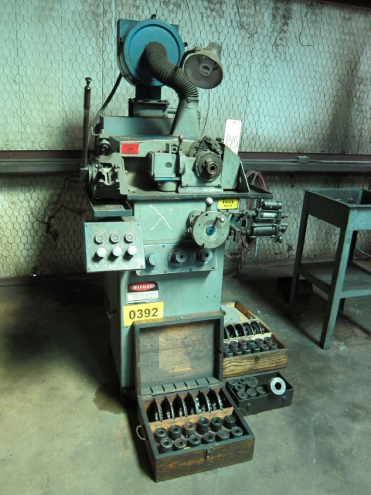 DRILL GRINDER, GIDDINGS & LEWIS WINSLOW EXACTOMATIC MDL. HC, large qty. of collets & bushing plates,