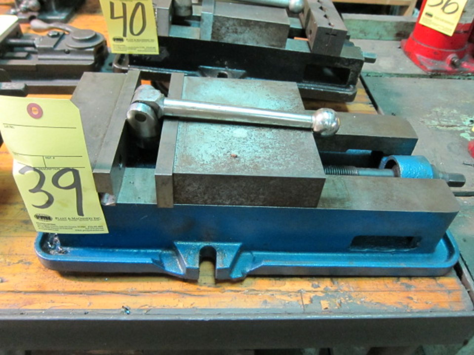 MACHINE VISE, 8"