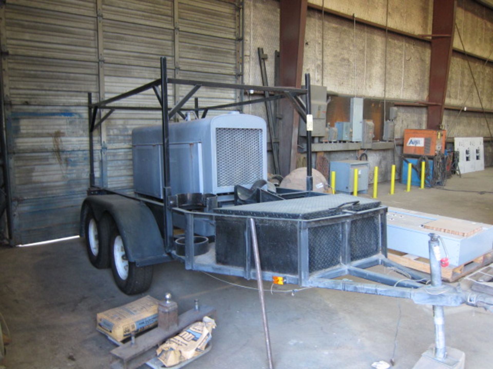 WELDING TRAILER, 8'L. x 5'W., tandem axle, (2) bottle racks, locking toolbox, Lincoln Mdl. SA400-4- - Image 2 of 11