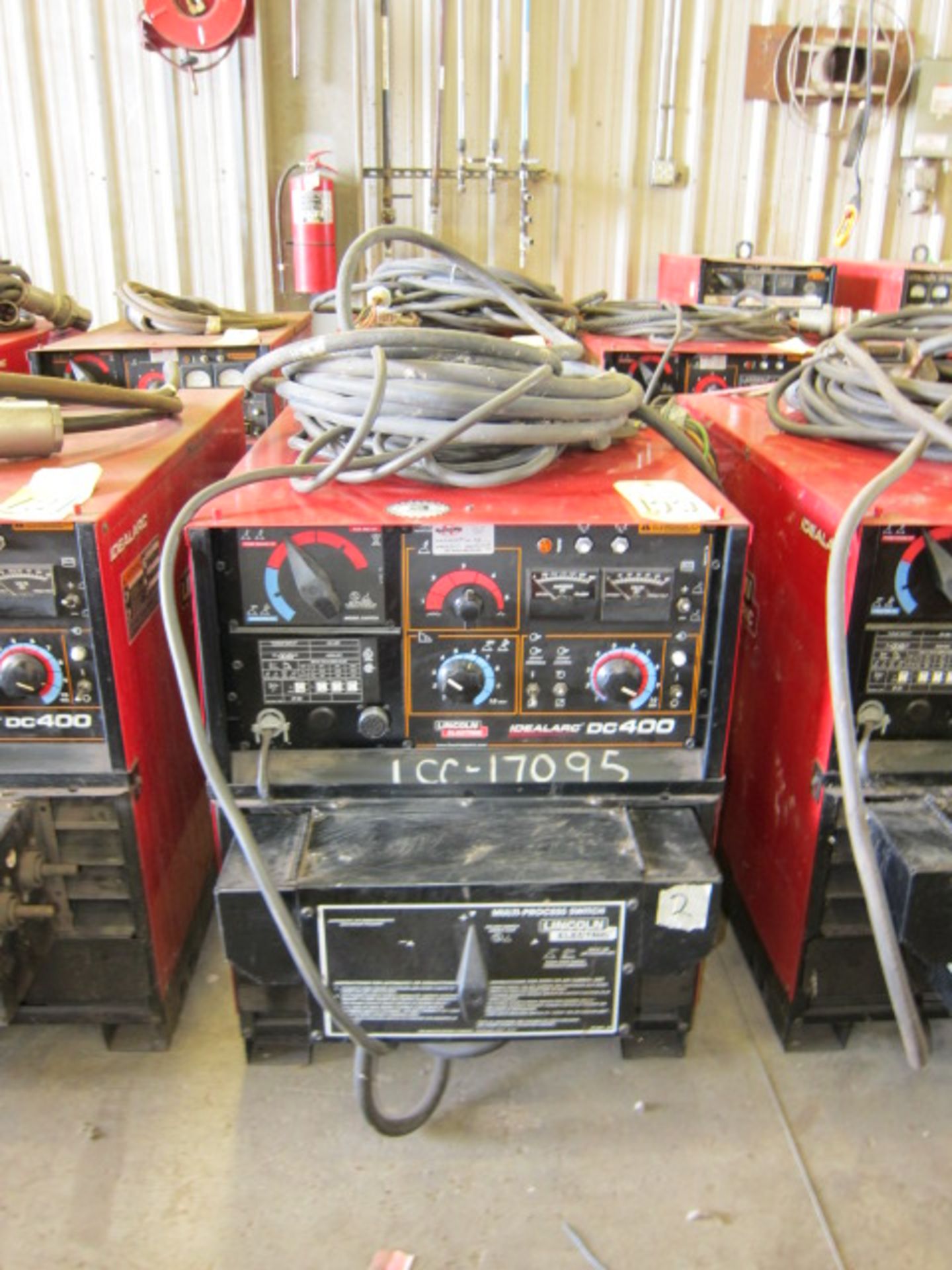 WELDING POWER SOURCE, LINCOLN MDL. DC400, new 2013, 400 amps, S/N U1131000437