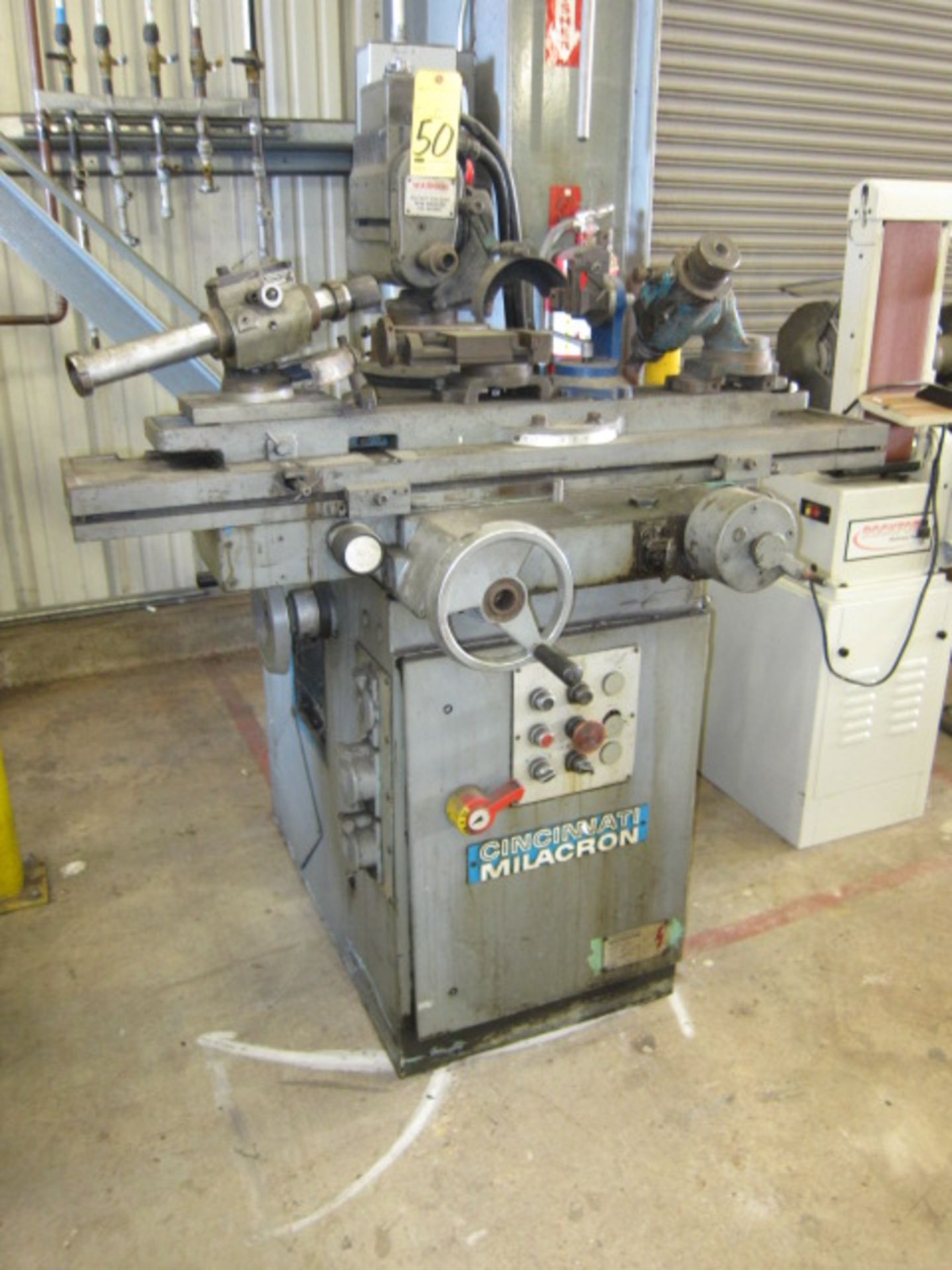 TOOL & CUTTER GRINDER, CINCINNATI MILACRON, S/N F4537B1