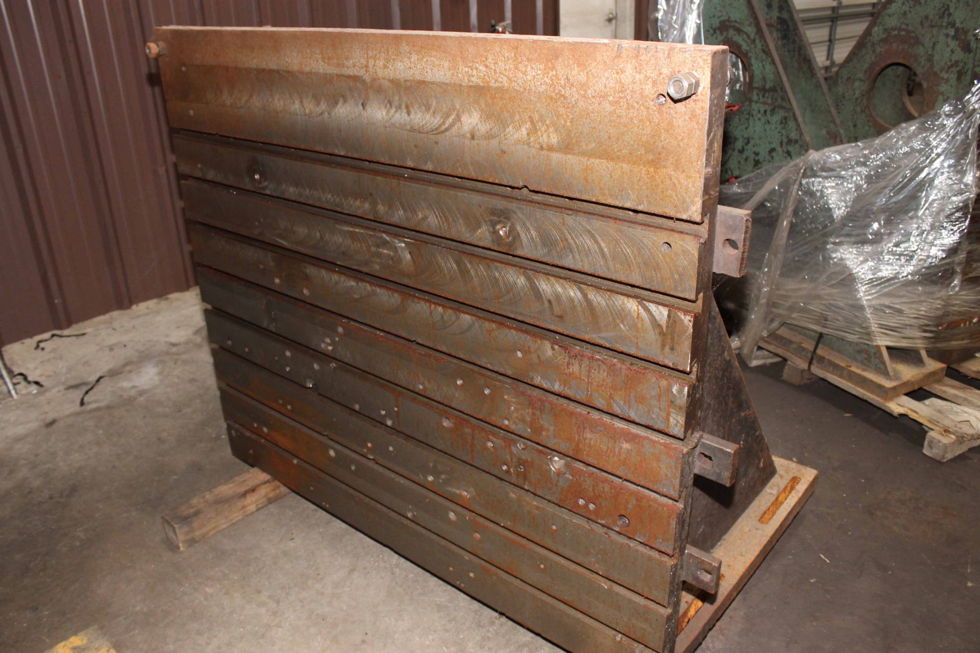 LOT OF ANGLE PLATES, including (1) 2' W x 3' ht., (1) 5' W x 4' ht., (1) 40" W x 3' ht., (1) 5' W - Bild 4 aus 6