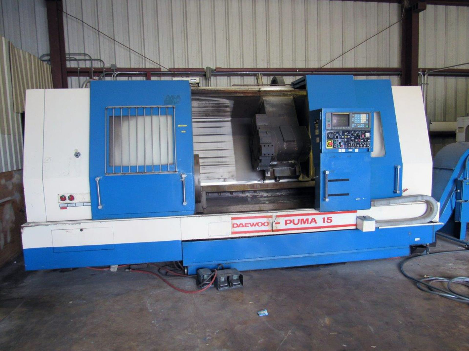 CNC SLANT BED LATHE, DAEWOO PUMA 15, new 1992, 31.1" sw. over bed, 21" over carriae, 26" max.