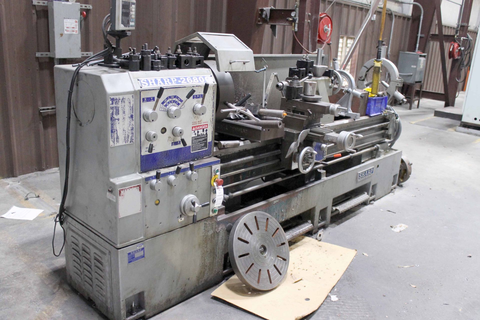 ENGINE LATHE, SHARP MDL. 268OC, spds: 15-1500 RPM, 26" sw. over bed, 80" dist. btn. centers, (2) - Bild 2 aus 3