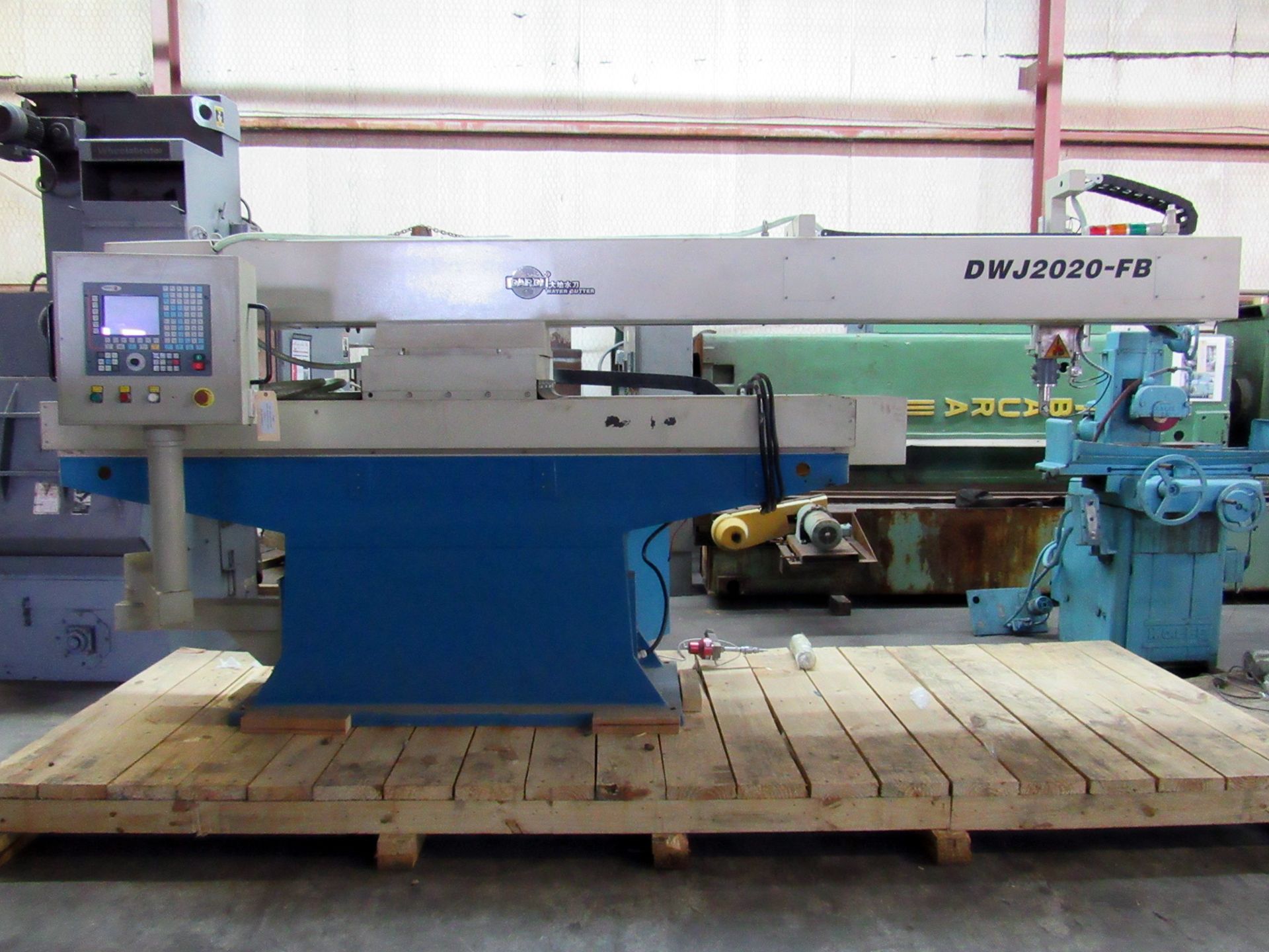 WATERJET CUTTER, DARDI MDL. DWJ2020-FB, new 2012, 78" x 78" X/Y cutting cap., 5.9" vert. cutting - Image 2 of 7