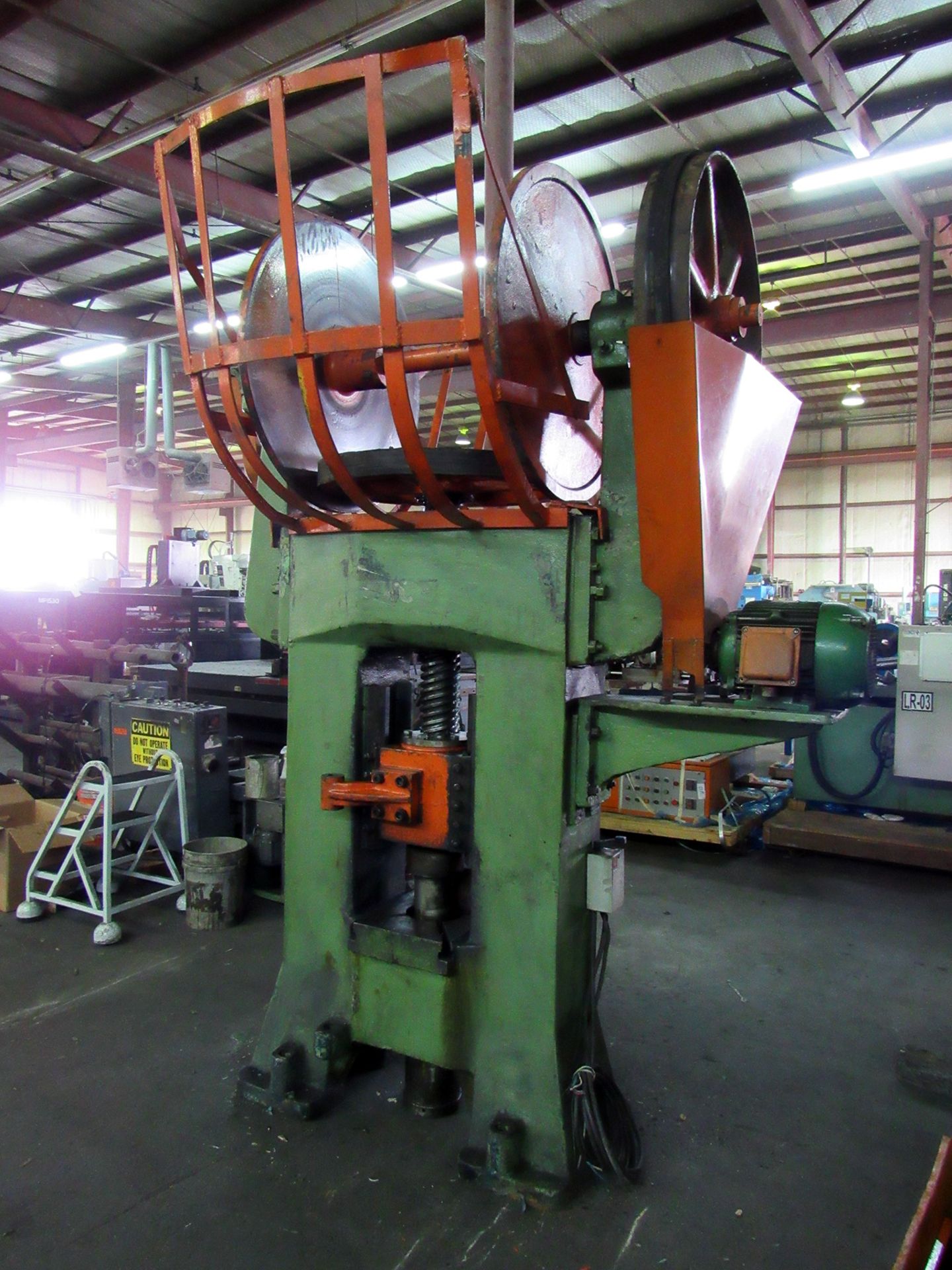 FRICTION SCREW-TYPE FORGING PRESS, GUTMANN MDL. PF80, 80 T., 13.5" X 17" bed area, 8" stroke, 16" - Image 6 of 14