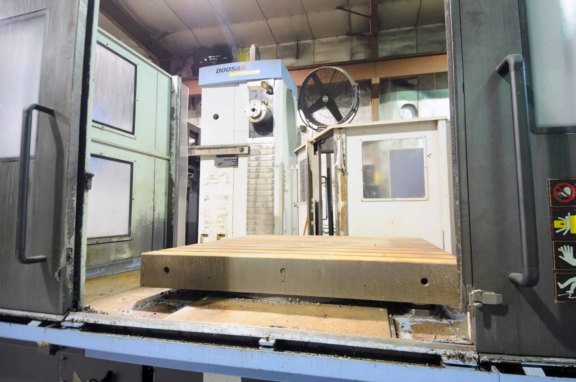 CNC HORIZONTAL BORING MILL, DOOSAN MDL. DB130CX, new 7/2007, Fanuc 18i-MB CNC control, 63" x 71" - Image 4 of 7