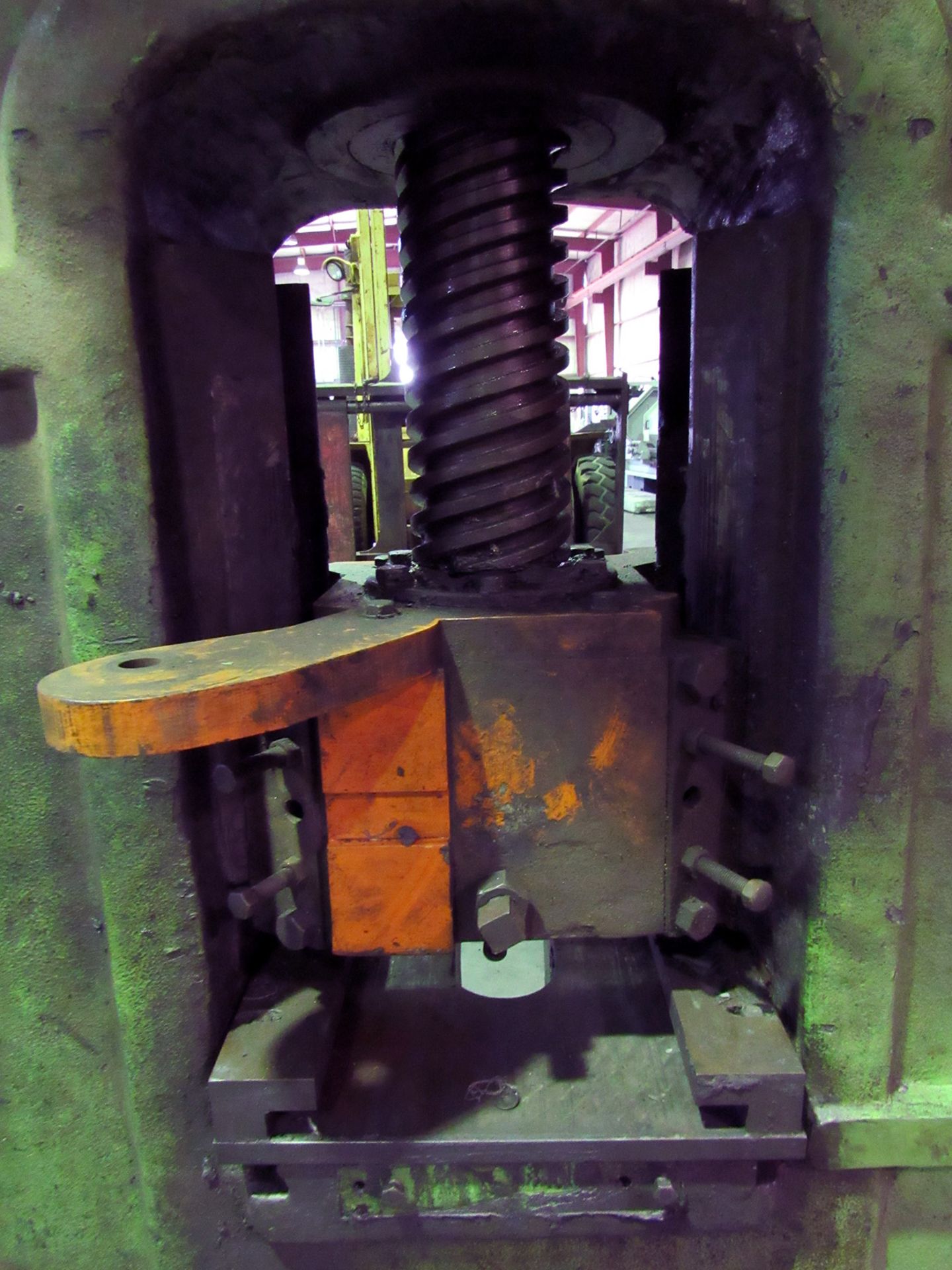 FRICTION SCREW-TYPE FORGING PRESS, GUTMANN, 100 T.,19.75" x 19.75" bed area, 10" stroke, 16" - Image 5 of 7