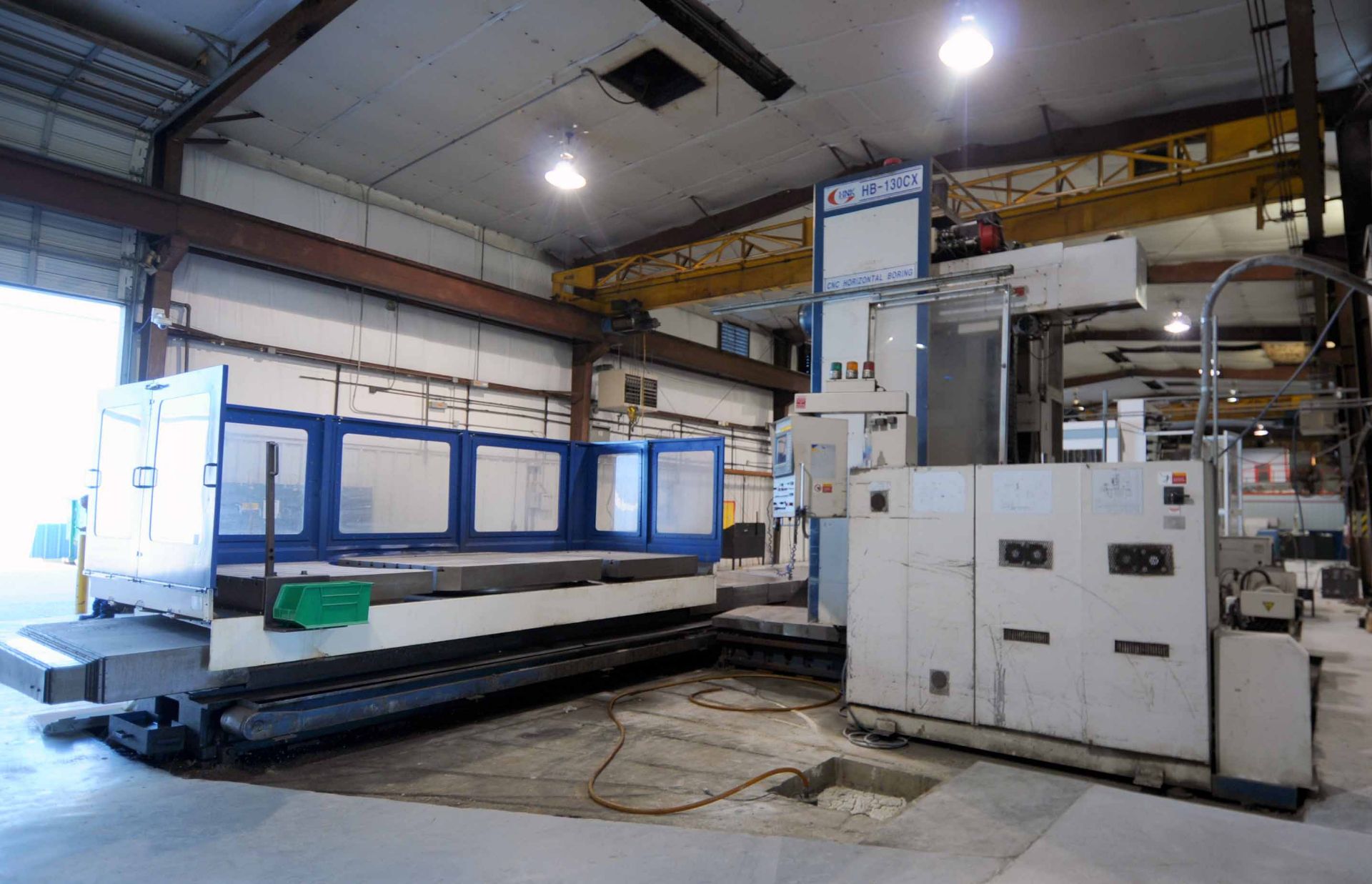 CNC HORIZONTAL BORING MILL, HNK MDL. HB-130CX, new 12/2000, Fanuc Series 16M CNC control, 130mm - Image 4 of 7